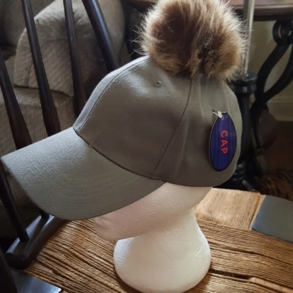 Gray  Baseball Cap Hat w/ Removable Fur Pom Pom Winter Chic